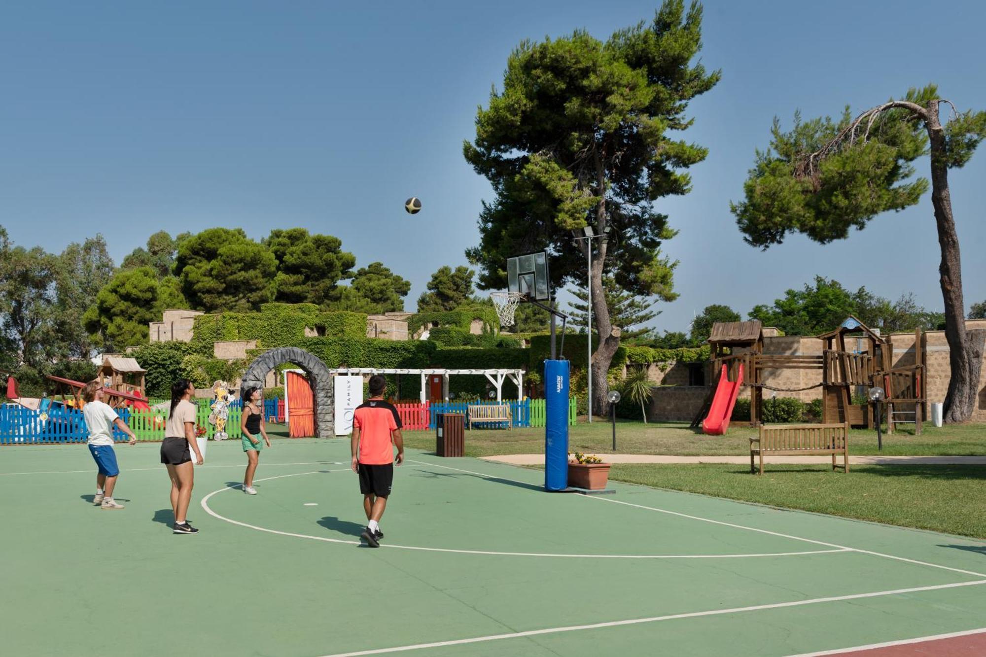 Voi Floriana Resort Simeri Mare Eksteriør billede