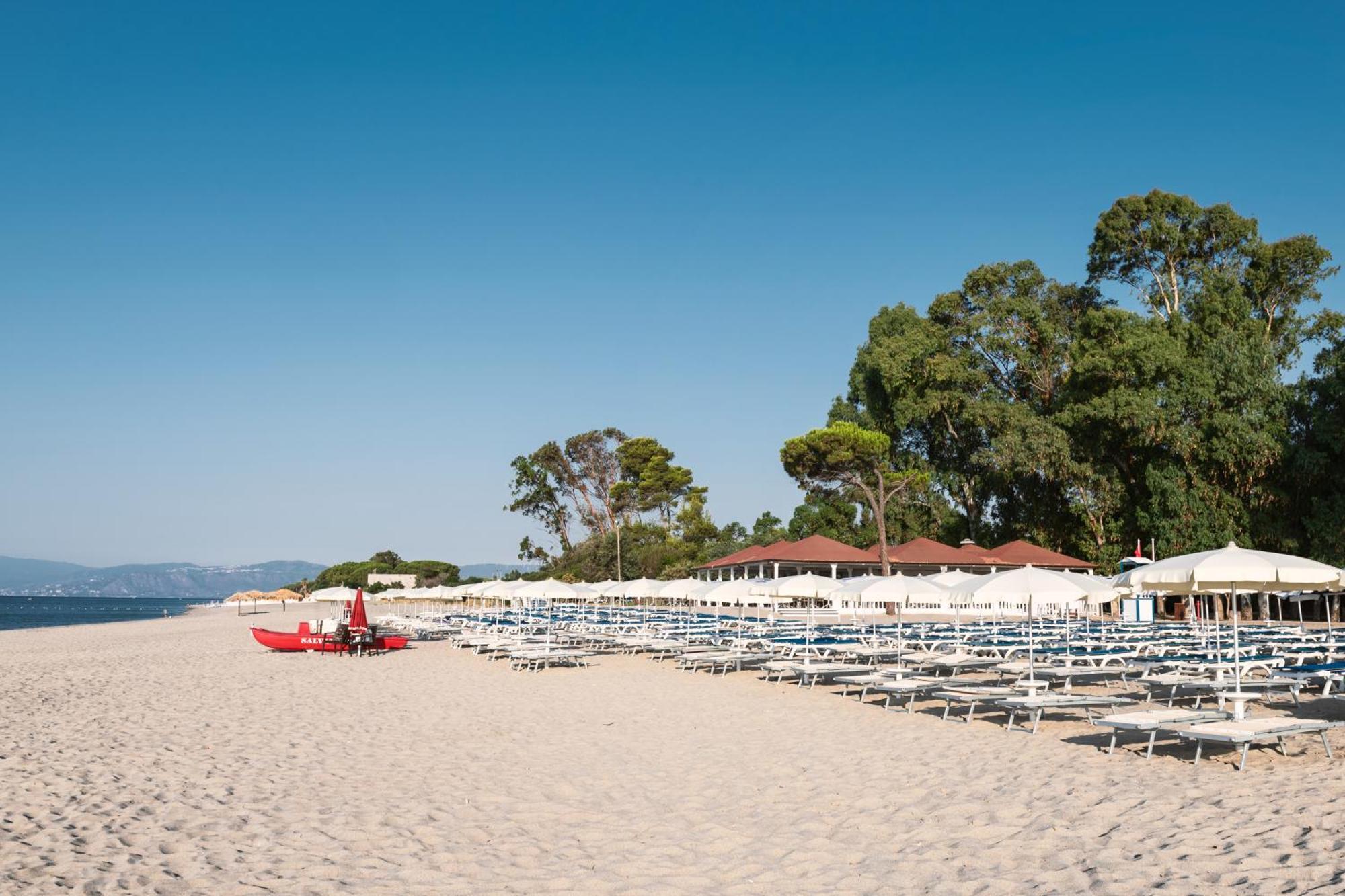 Voi Floriana Resort Simeri Mare Eksteriør billede