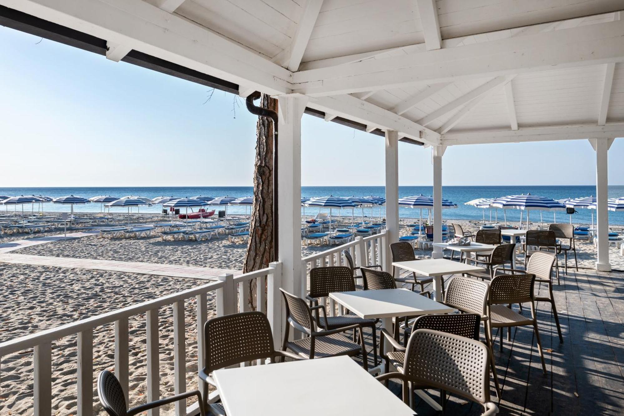 Voi Floriana Resort Simeri Mare Eksteriør billede